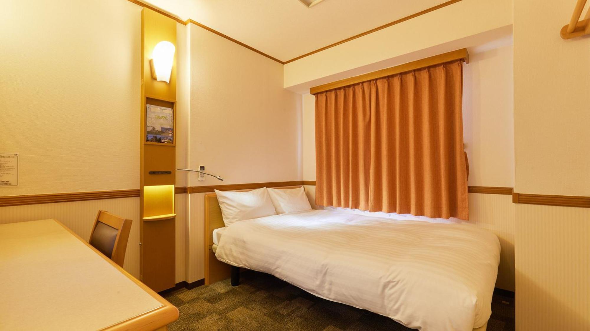 Toyoko Inn Osaka Honmachi No2 Rum bild